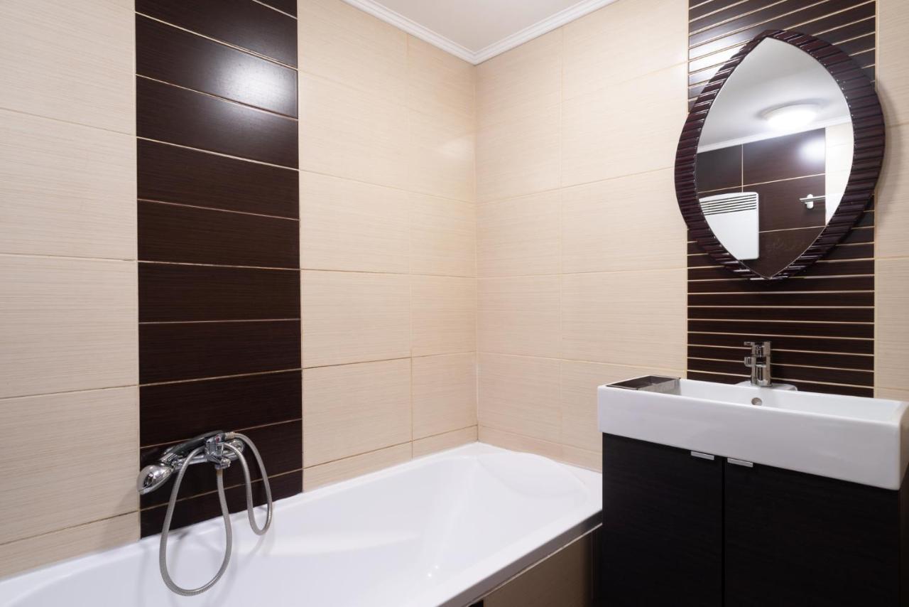 Kiraly Central Apartment With Free Parking And Ac Budapest Eksteriør billede